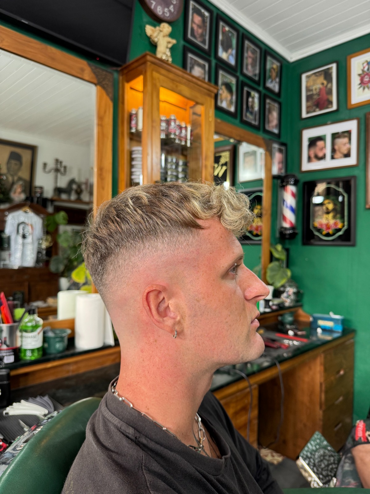 Mid skin fade